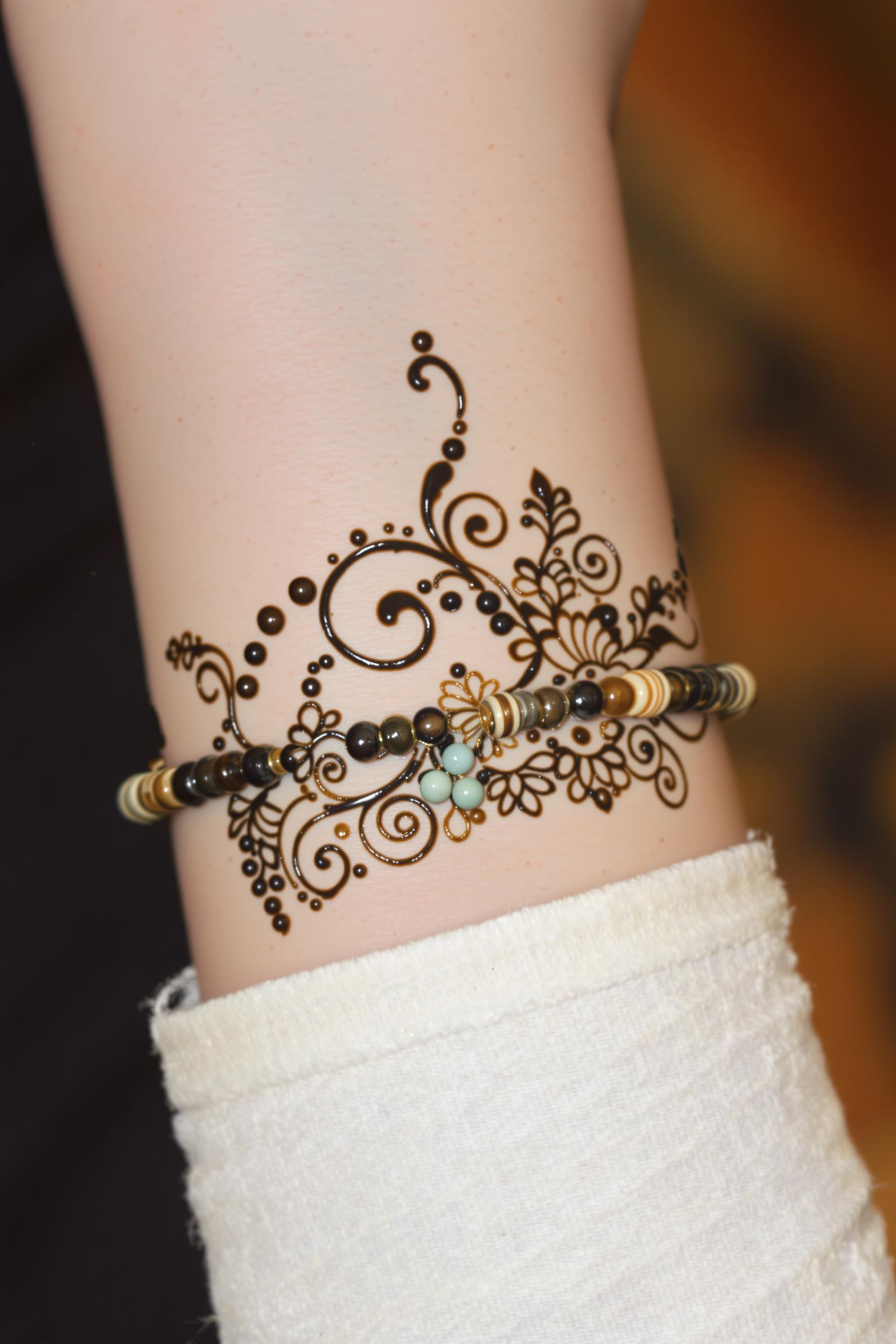 Boho Vibes and Henna